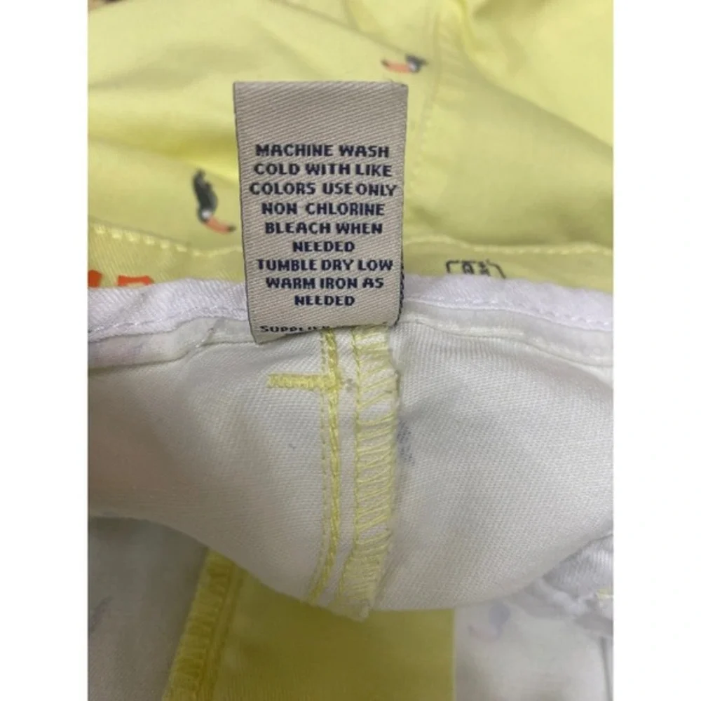 St John's Bay Temp i.lex Shorts Toucan Print Casual Stretch Yellow Men's Size 42